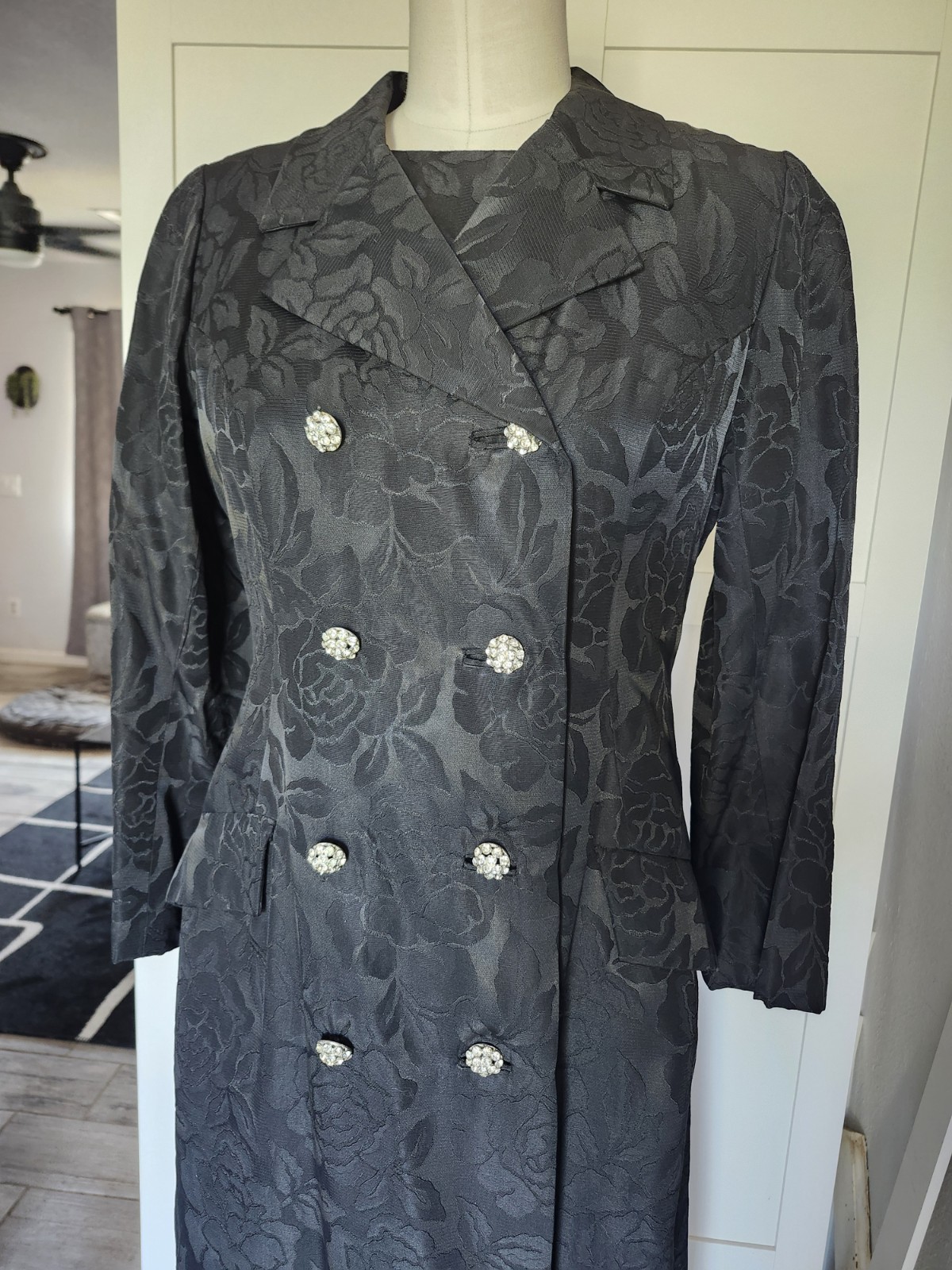 VTG 50s 2 PC Shift Dress & Jacket Coat Rhinestone Buttons Lined Floral Brocade