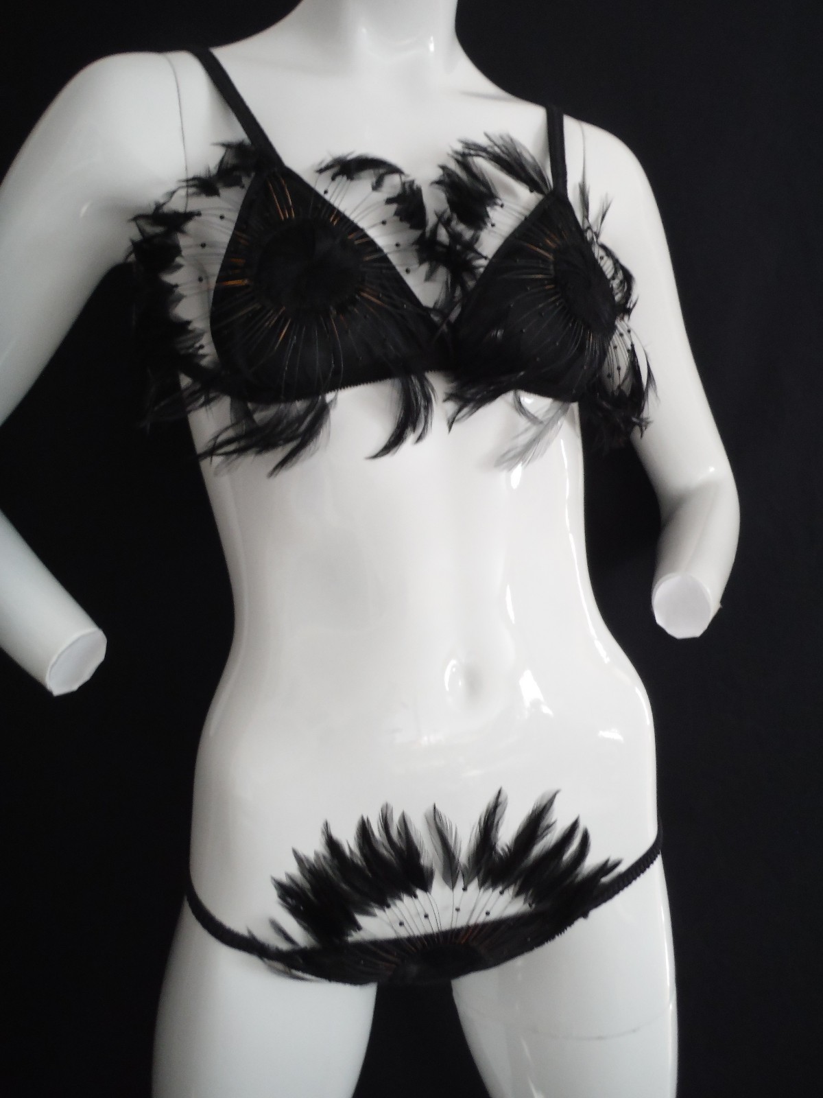 DARLING BODY FASHIONS Super Rare/Amazing VTG 70s Lingerie/Costume Set Feathers S