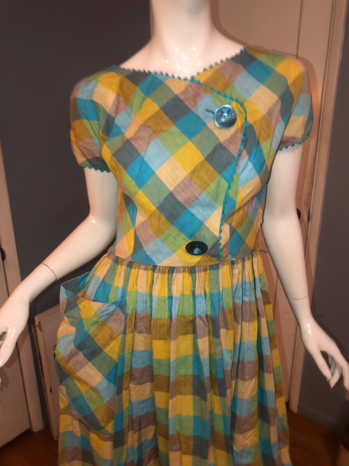 Vtg 40s 50s Cotton GINGHAM PLAID Print FIT FLARE Full Skirt PICNIC DAY Dress S