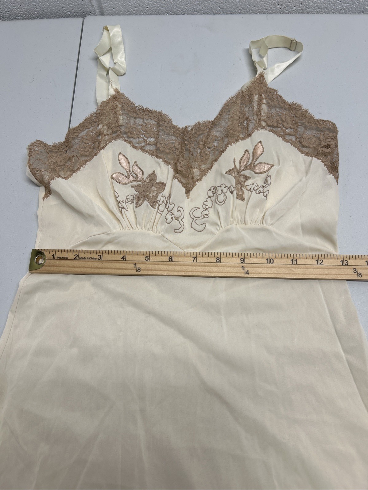 Vintage Top Form Slip Dress Nightie Cream Tan Lace Sz 34 Embroidered S3