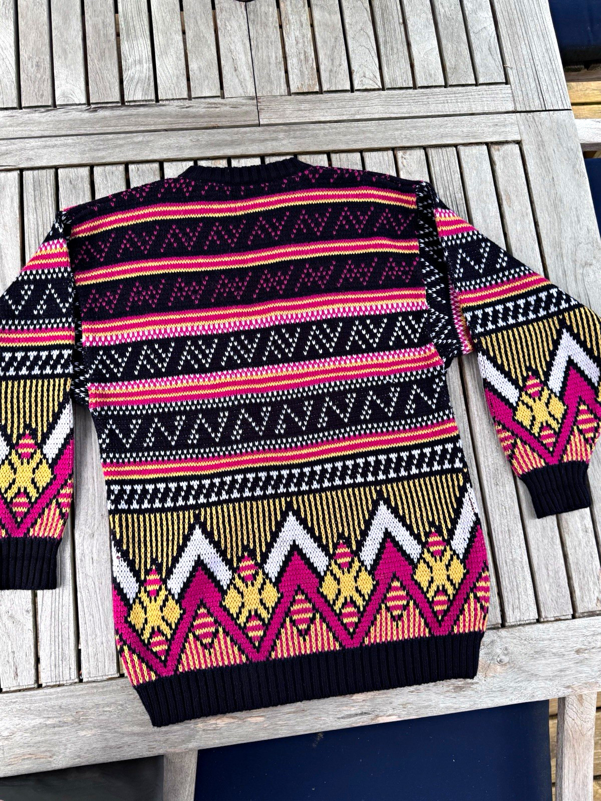 Vintage Gloria Vanderbilt women’s sweater size medium EUC