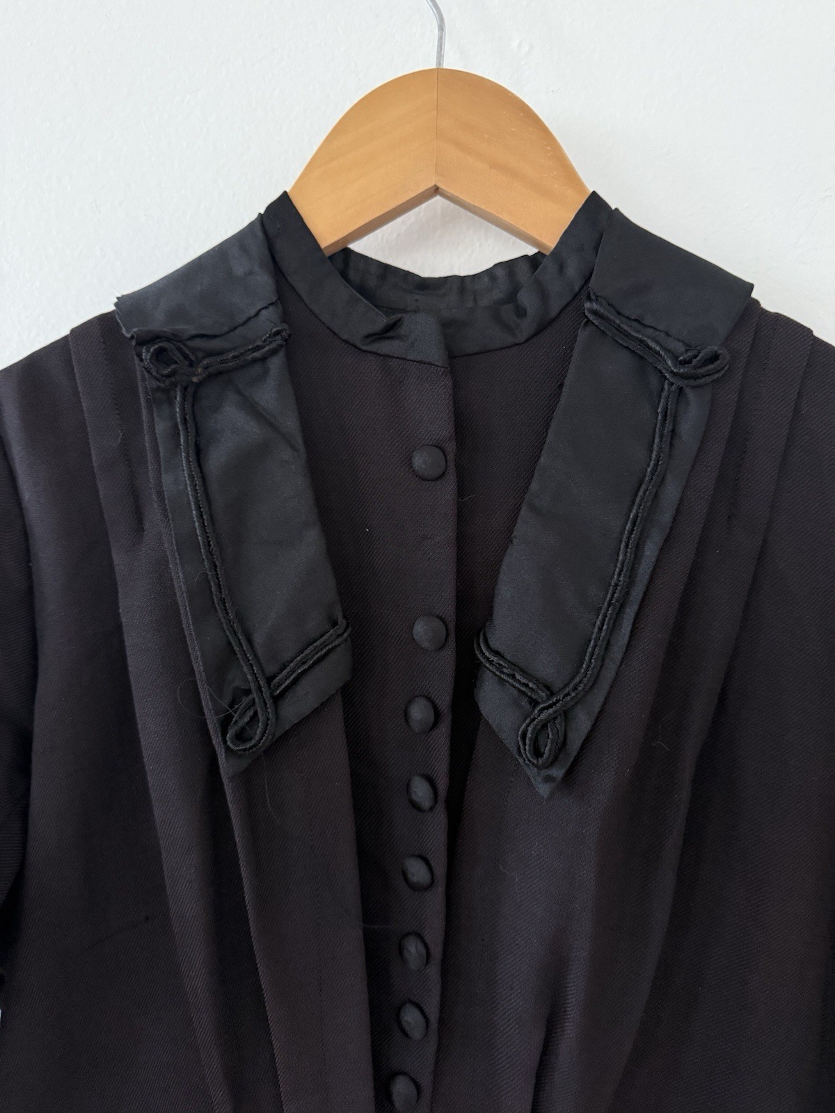 Antique Victorian Wool Crepe Full Length Winter Wrapper Dress/Duster Mourning M