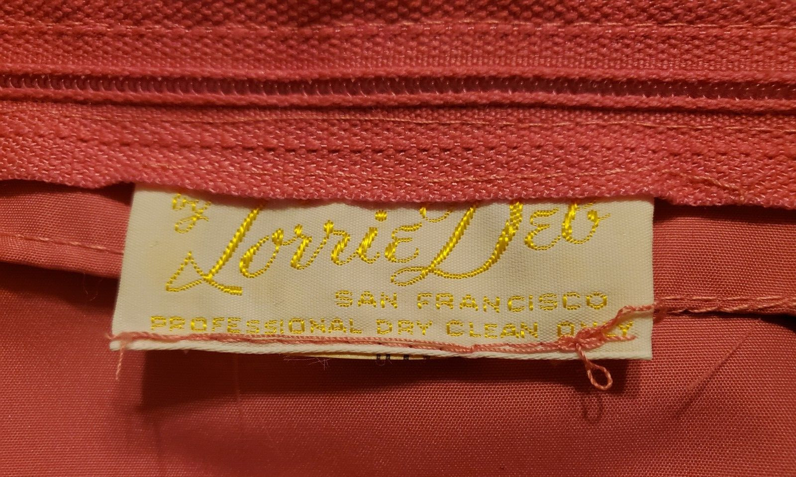 VTG Lorrie Deb San Francisco Pink Off Shoulder Cotttage Dress Balloon Sleeves