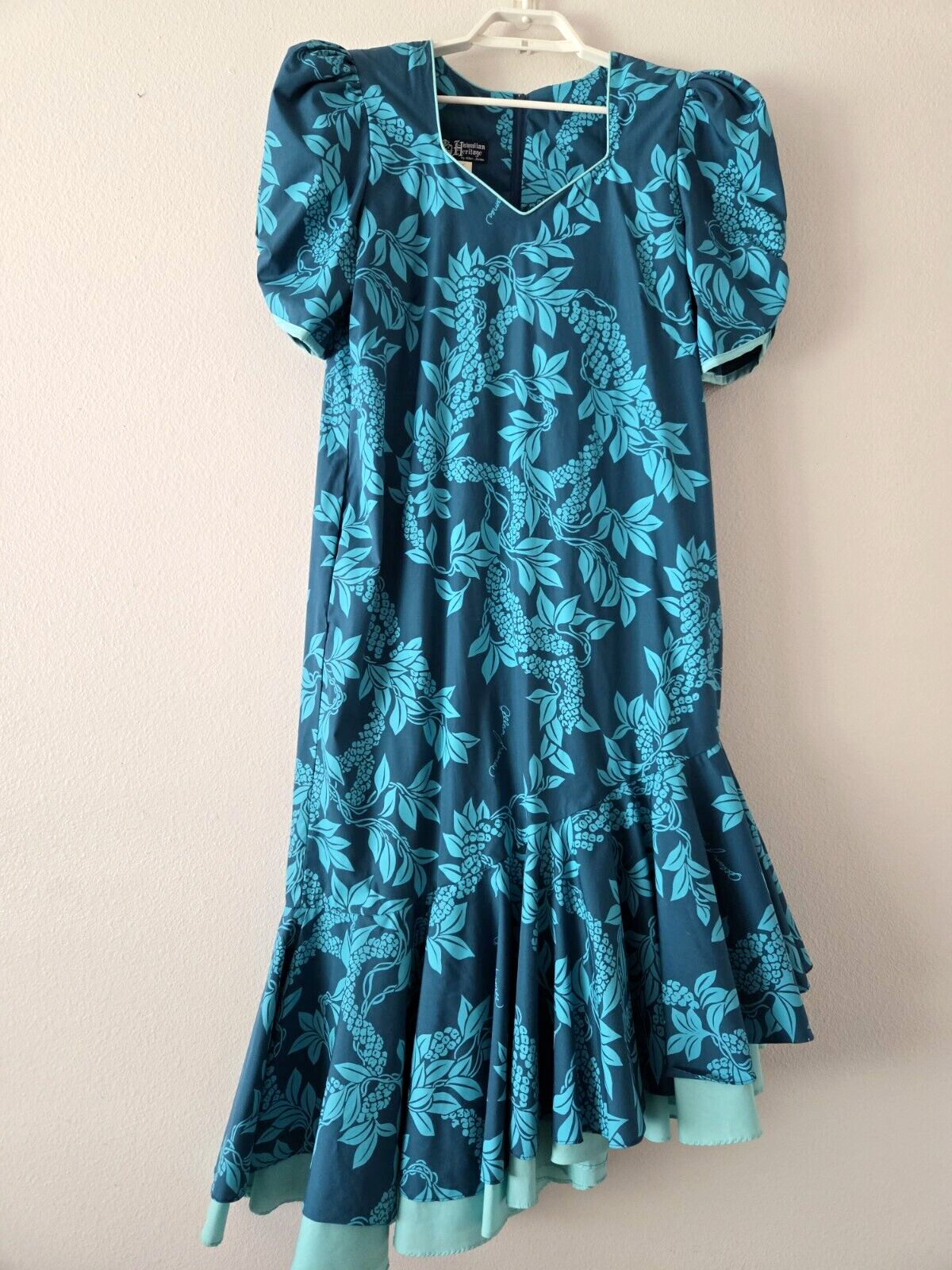 Vintage Hawaiian Floral Dress Womens Size 12 Green Tiki Resort Ruffle Hem