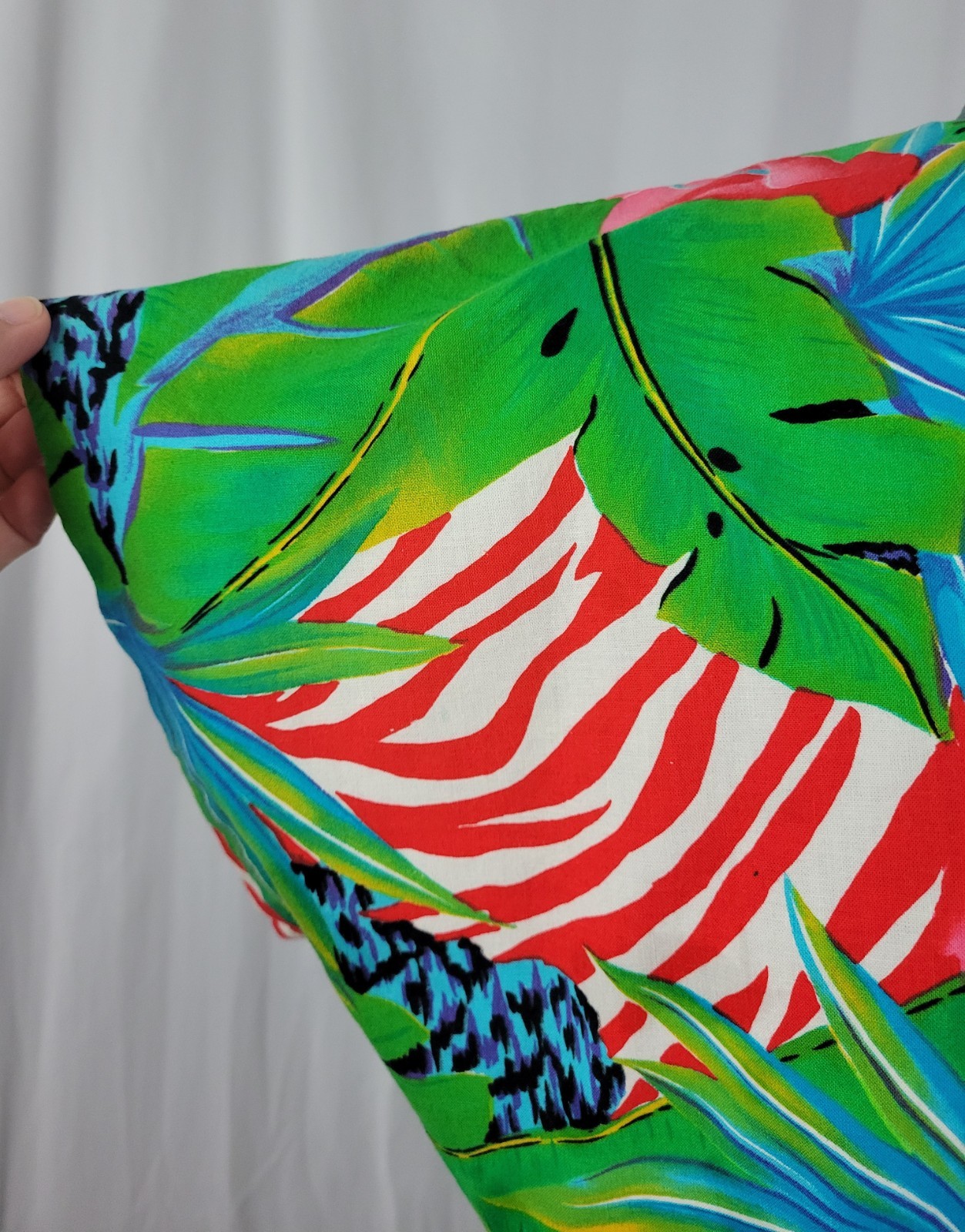 Vtg Green/Red/Blue Tropical Print Wrap Bodice Dress w Elastic Waist Size Med?
