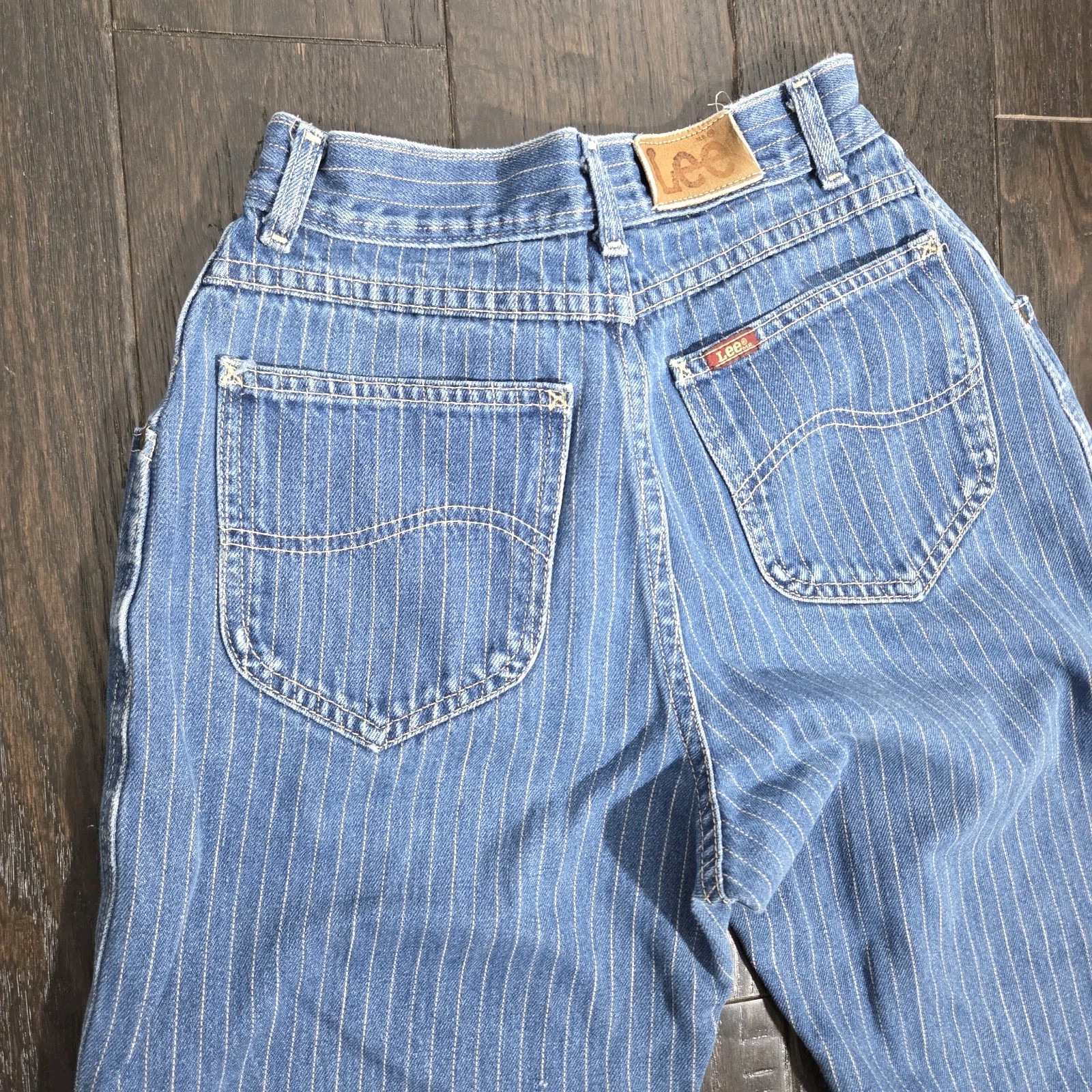Vtg 80s Lee Size 5 Subtle Striped Pleated High Waist Mom Jeans Denim Union USA