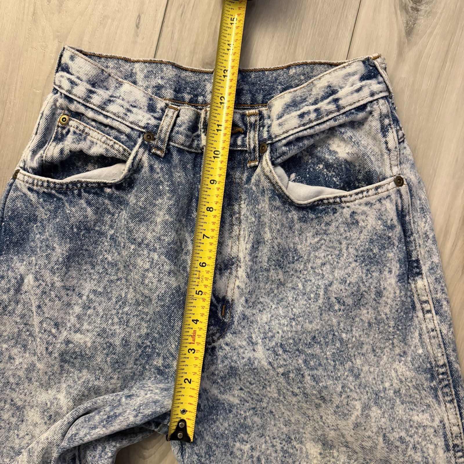 Vintage Chic Acid Wash Jeans USA Size 8 (Runs Small) 24×28 Tapered High Waist