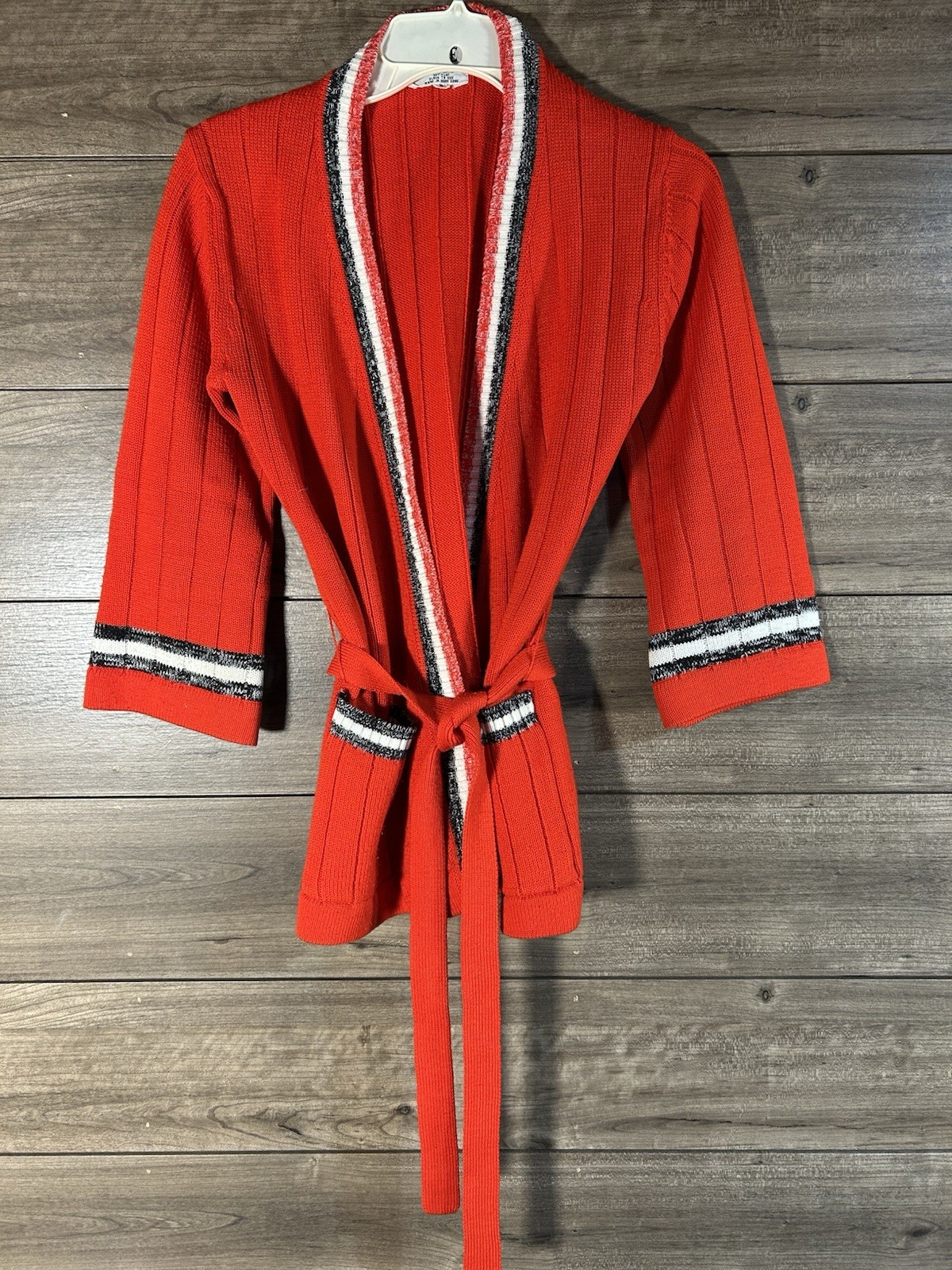 “Joyce”MadeIn HongKong ConjugatedAcrylic SizeSmall SelfTie Belted Sweater 60-70s