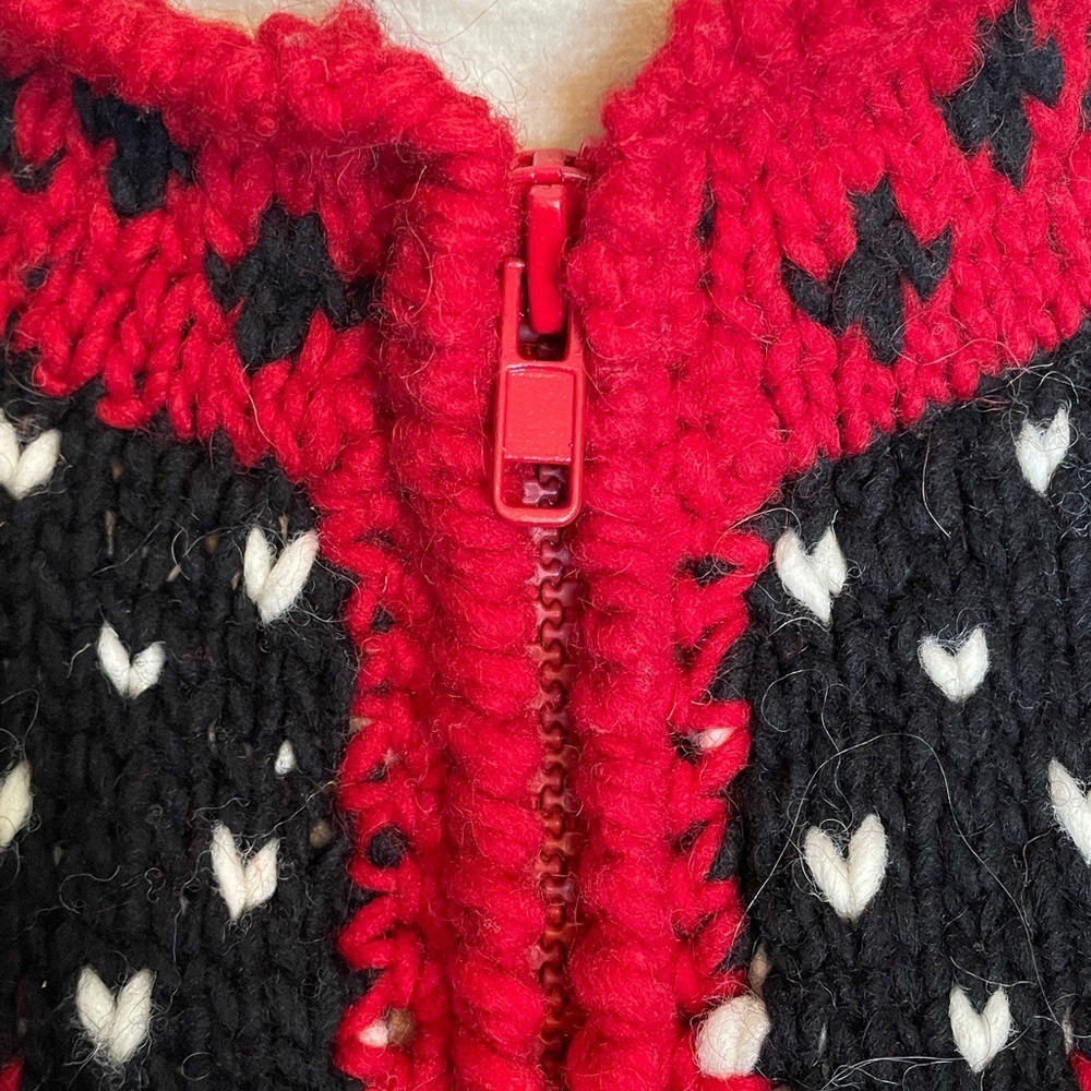 Vintage Unbranded Handmade Chunky Red & Black Zip-Up Wool Sweater Cardigan Sz M