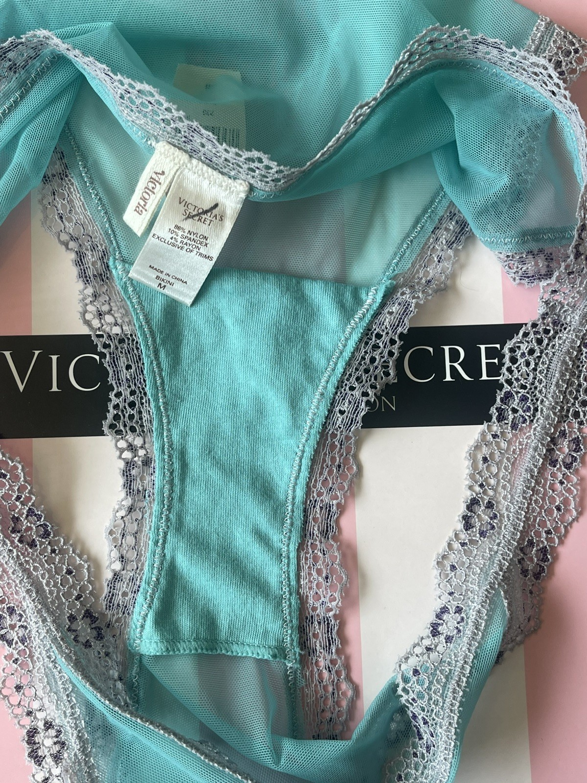 NWT VTG 2009 Victoria’s Secret Mesh Bikini, Aqua Blue Medium