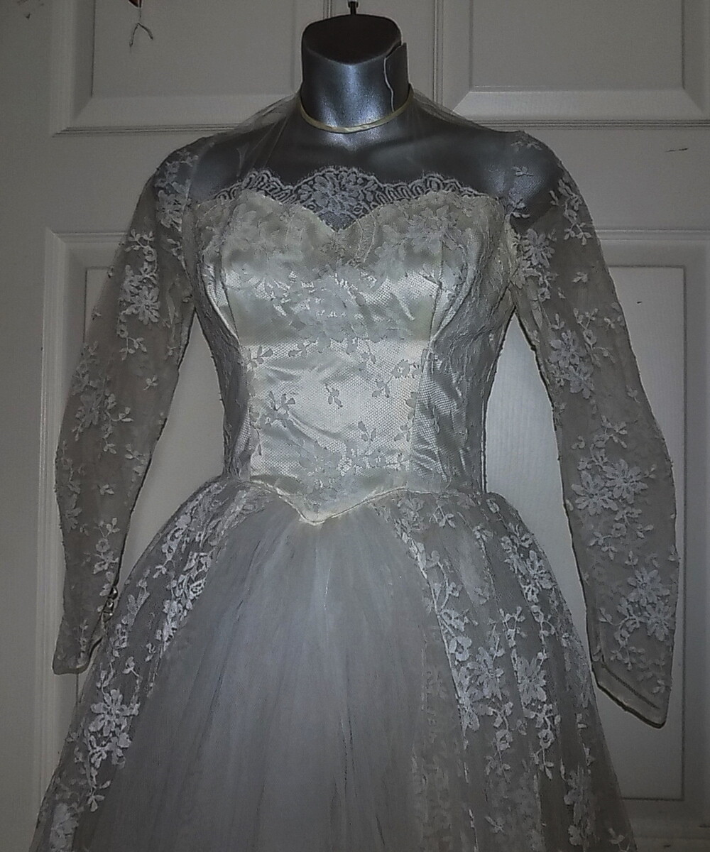 Vintage 50s Satin, Lace & Net Wedding Dress Gown B34