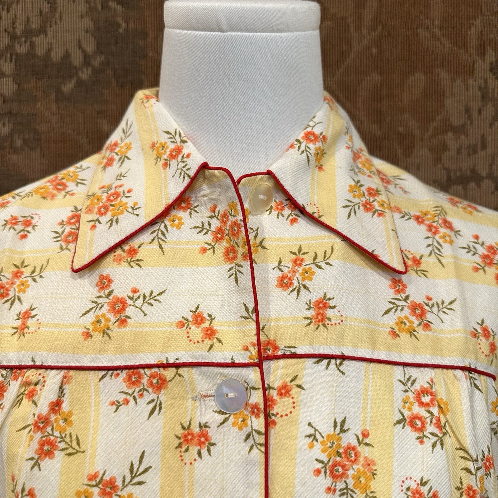 Vintage 60s / 70s  DEADSTOCK Chinese Plum Blossom Pajamas Lounge Set FLORAL