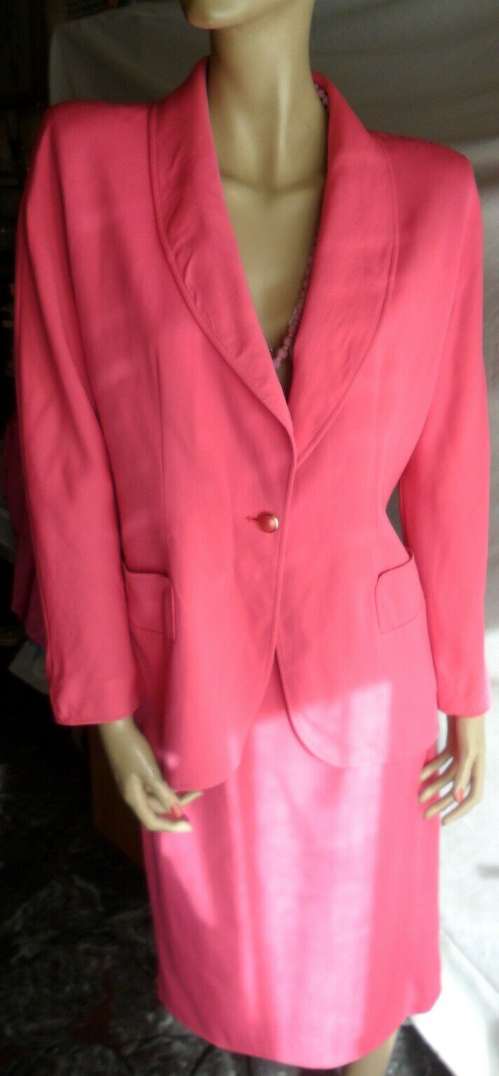 E. HUNGARIAN VINTAGE ORIGINAL suit 80s skirt + wool/viscose jacket size 48/14