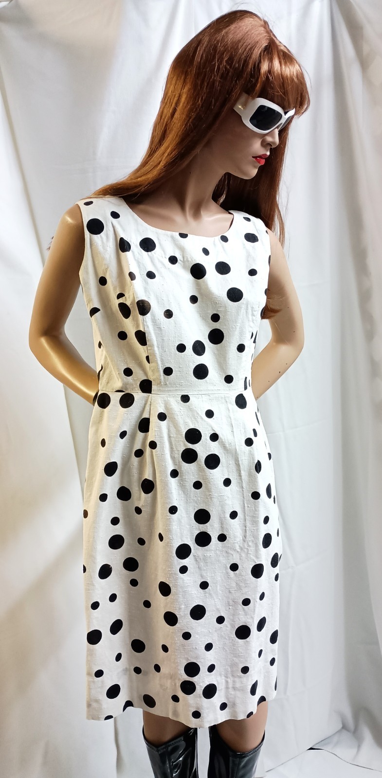 Vintage 60s White and Black Polka Dot Print Sleeveless Cotton Sheath Dress Small