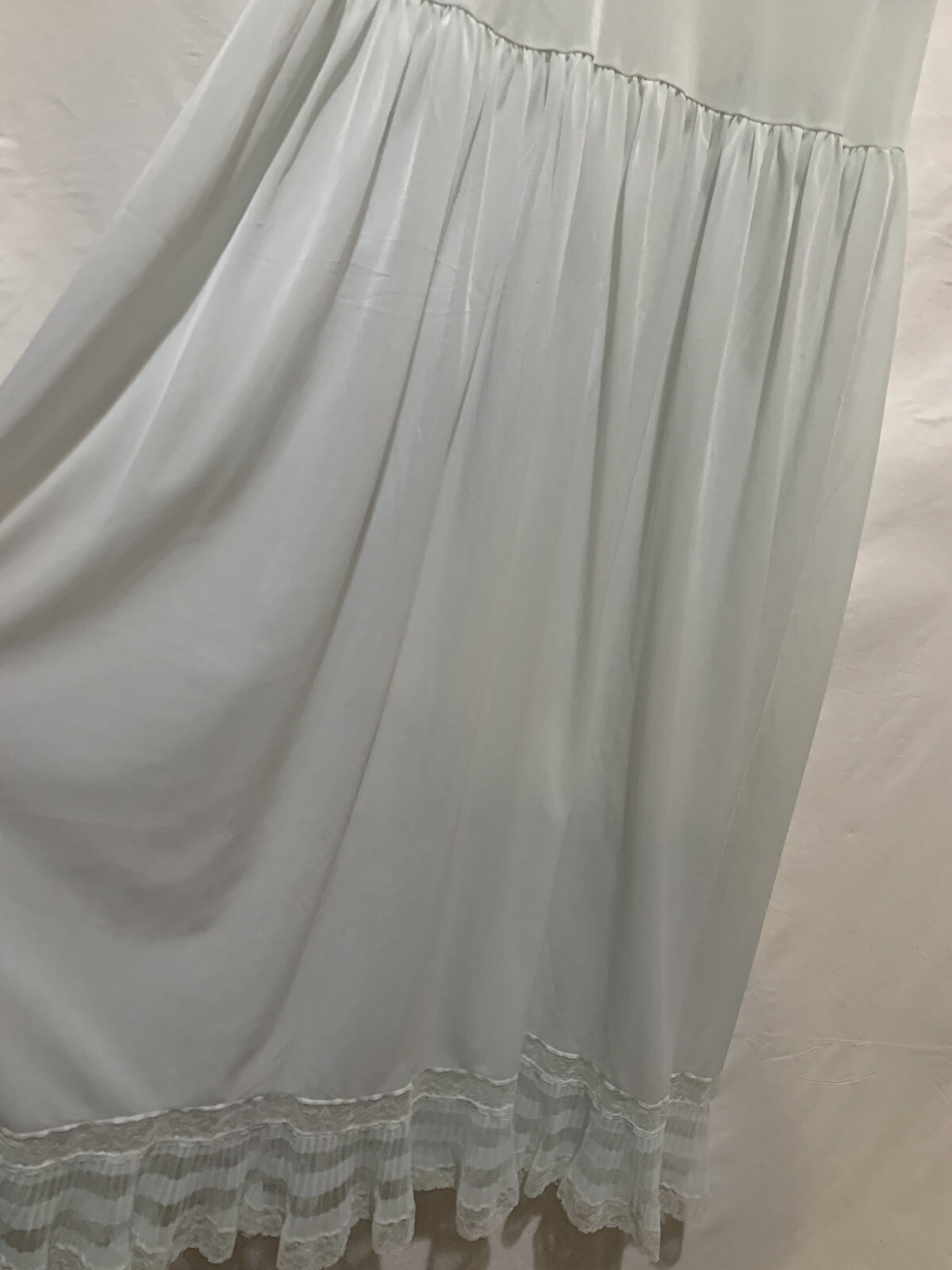 ❤️Vintage 1940s 50s Nightgown Small Sheer Pleated Ruffle Hem Blue Nylon Lace