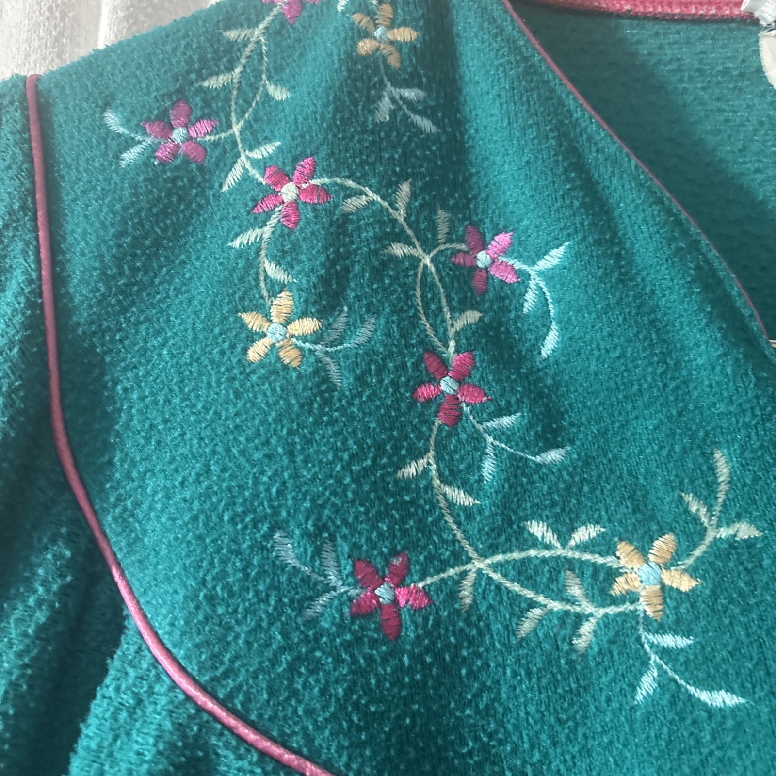 Vintage 60’s/70’s Women’s Emerald Green Fleece Long Bathrobe Grannycore Size M