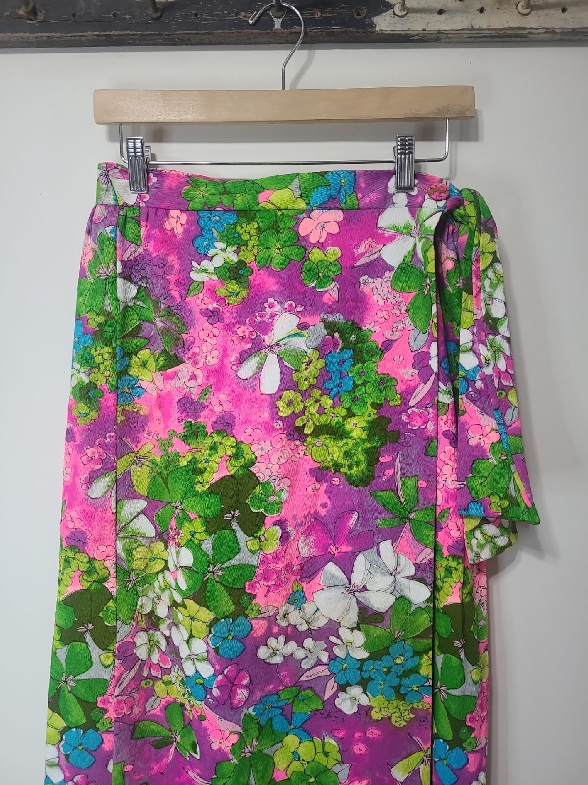 Vintage Flower Power Wrap Skirt Womens L Artsy Hawaiian Floral Tropical Beach