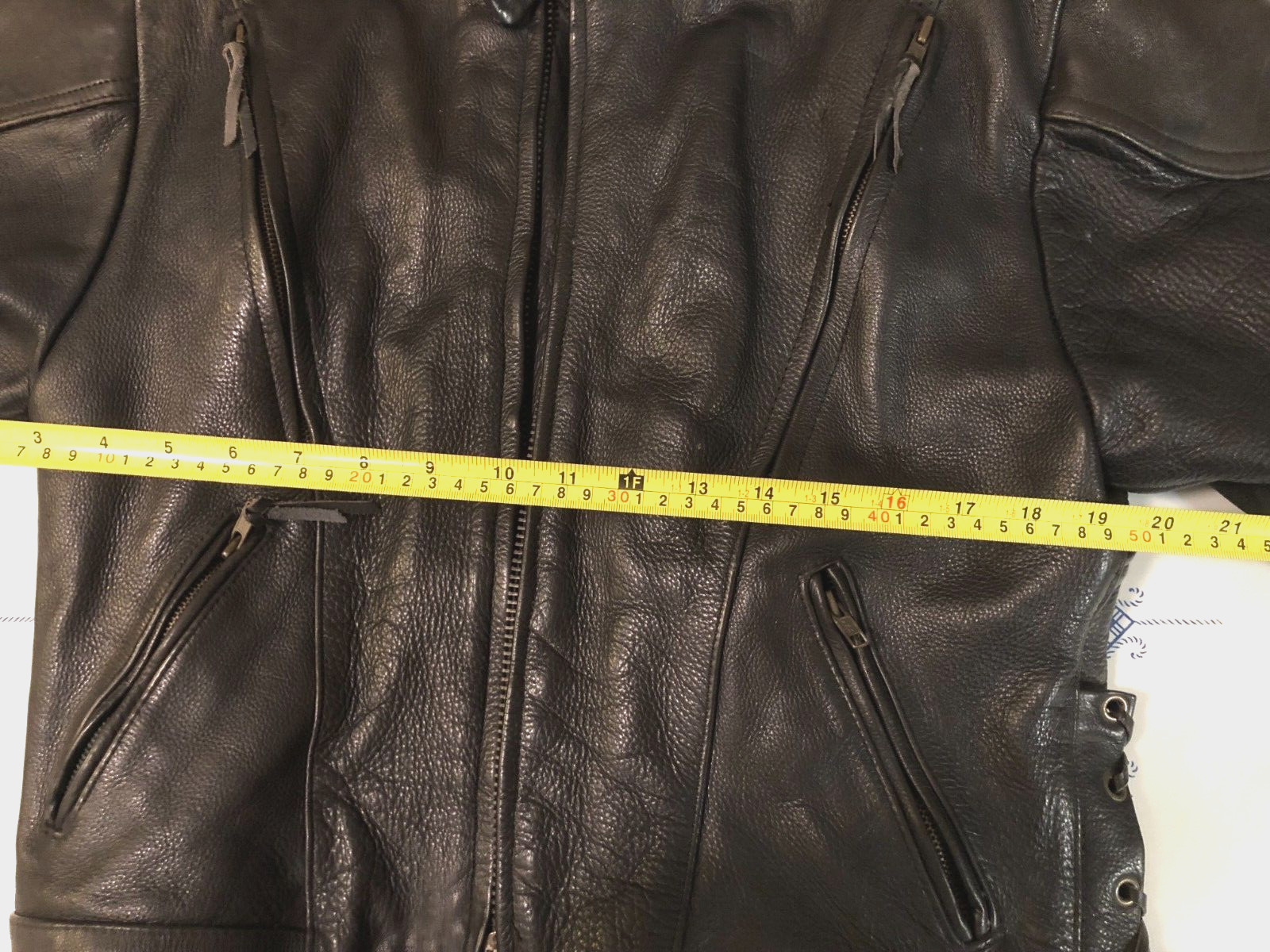 Ladies Leather Coat Size LARGE (UNIK ULTRA)- HEAVY-DUTY – VINTAGE – NICE!!