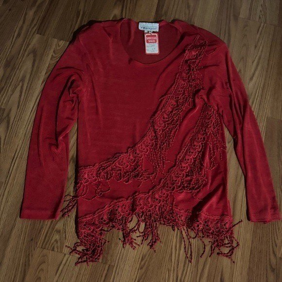 VTG Women’s 80’s Fashique Red Fringe Skirt Set Retro Made in USA Flapper Retro
