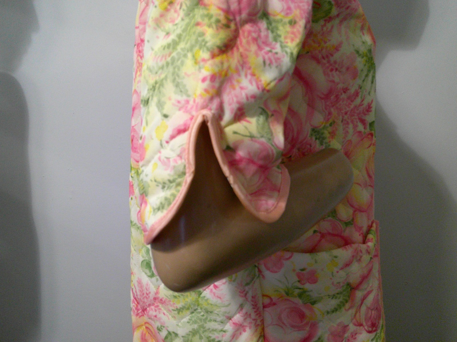 NOS New With Tag Vintage 60s/70s MOD Pink Rose Floral Quilted House Coat Dress S