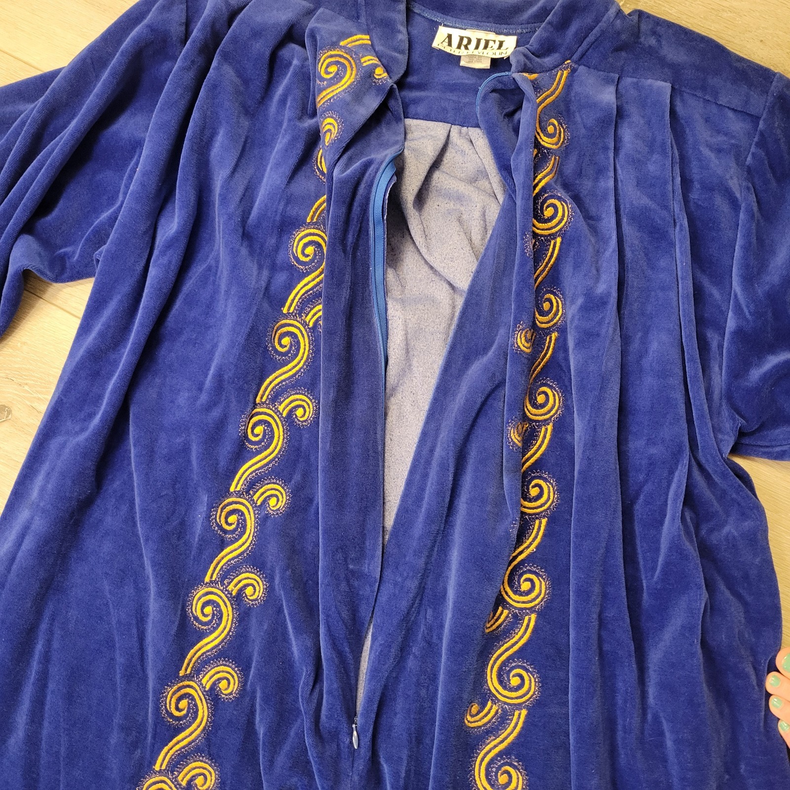VTG Ariel Keyloun Blue Gold Embroider Robe Zip Front House Coat PJ Wear Sz Lg
