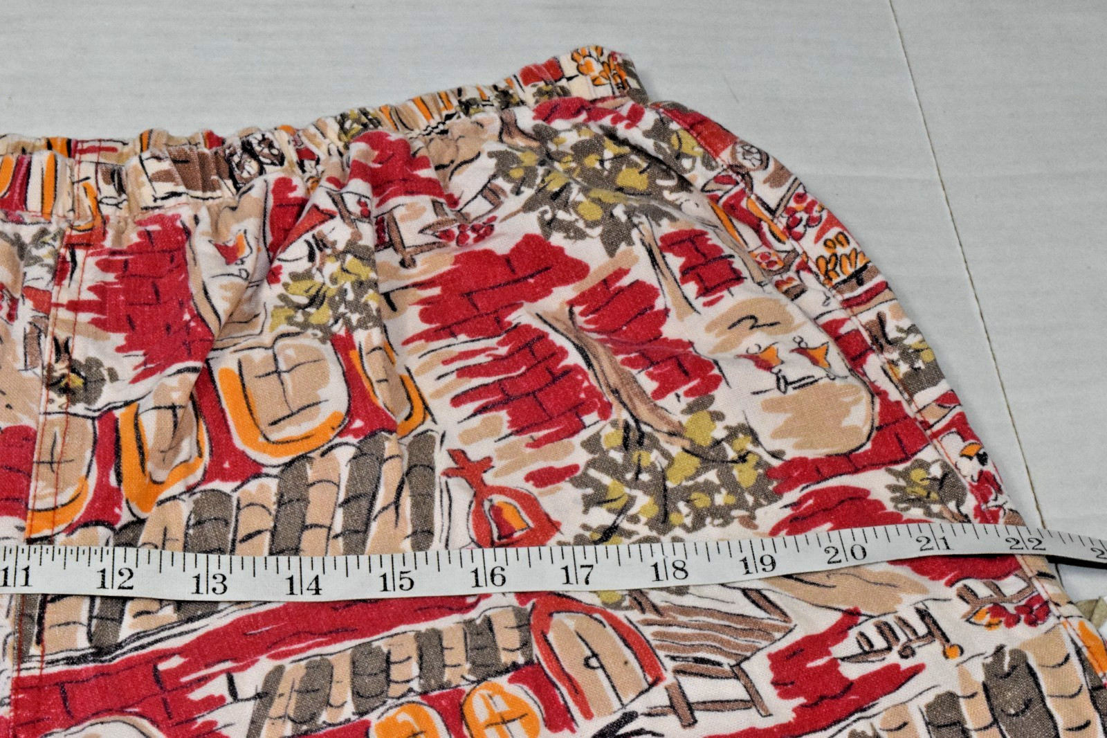 Vintage Womens Cropped Pull On Pant Size L 90s Terracotta Red French Villa Print