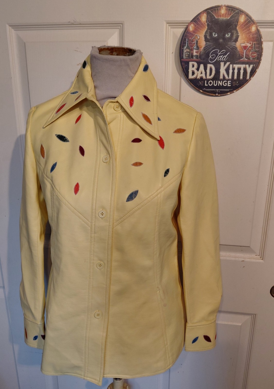 Vintage Yellow Soft Vinyl Applique Designs Jacket B38 by Gerda Size 9/10 B38