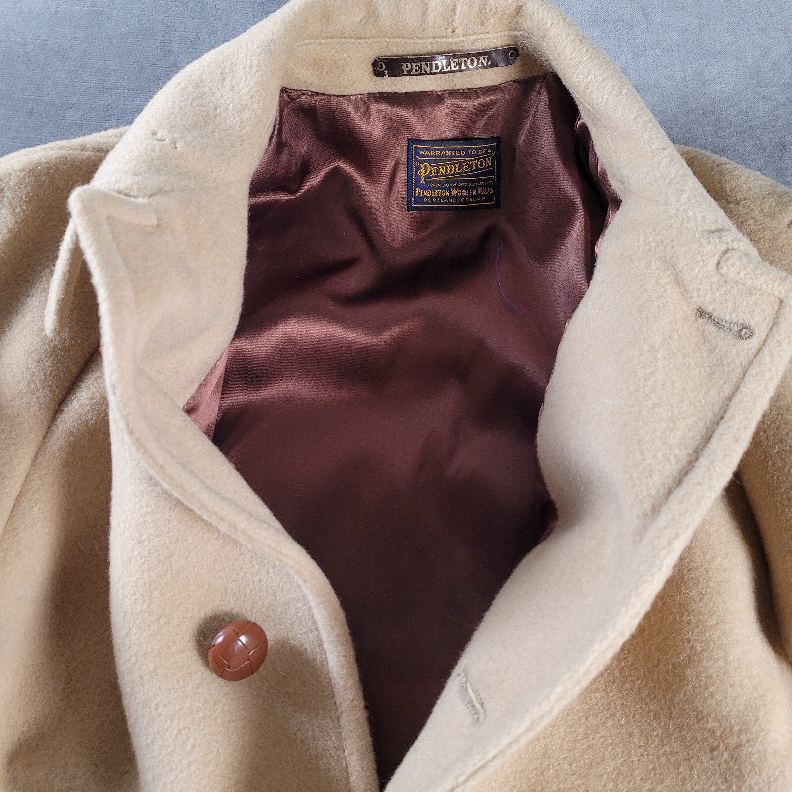 Vintage Pendleton Womens Virgin Wool Tan Peacoat Double Breasted Long Large