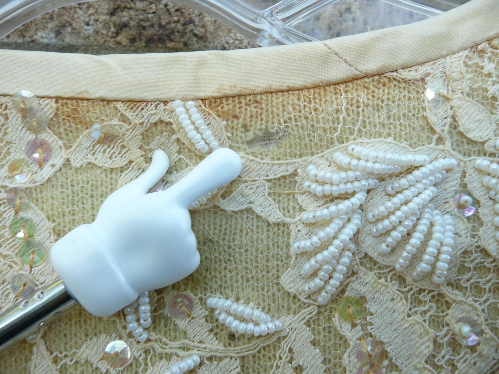 Vintage Golden Phoenix Distressed Ivory Hand Beaded Sweater Size 10 Lamb’s Wool