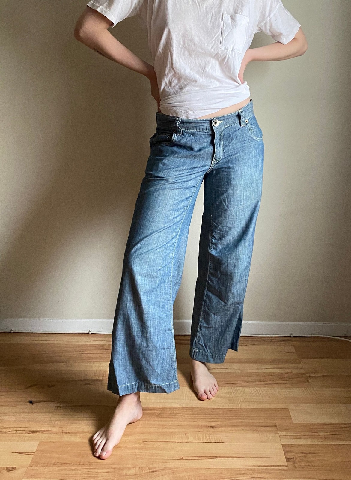 vintage y2k Banana Republic low rise wide leg flares / preppy chambray pants