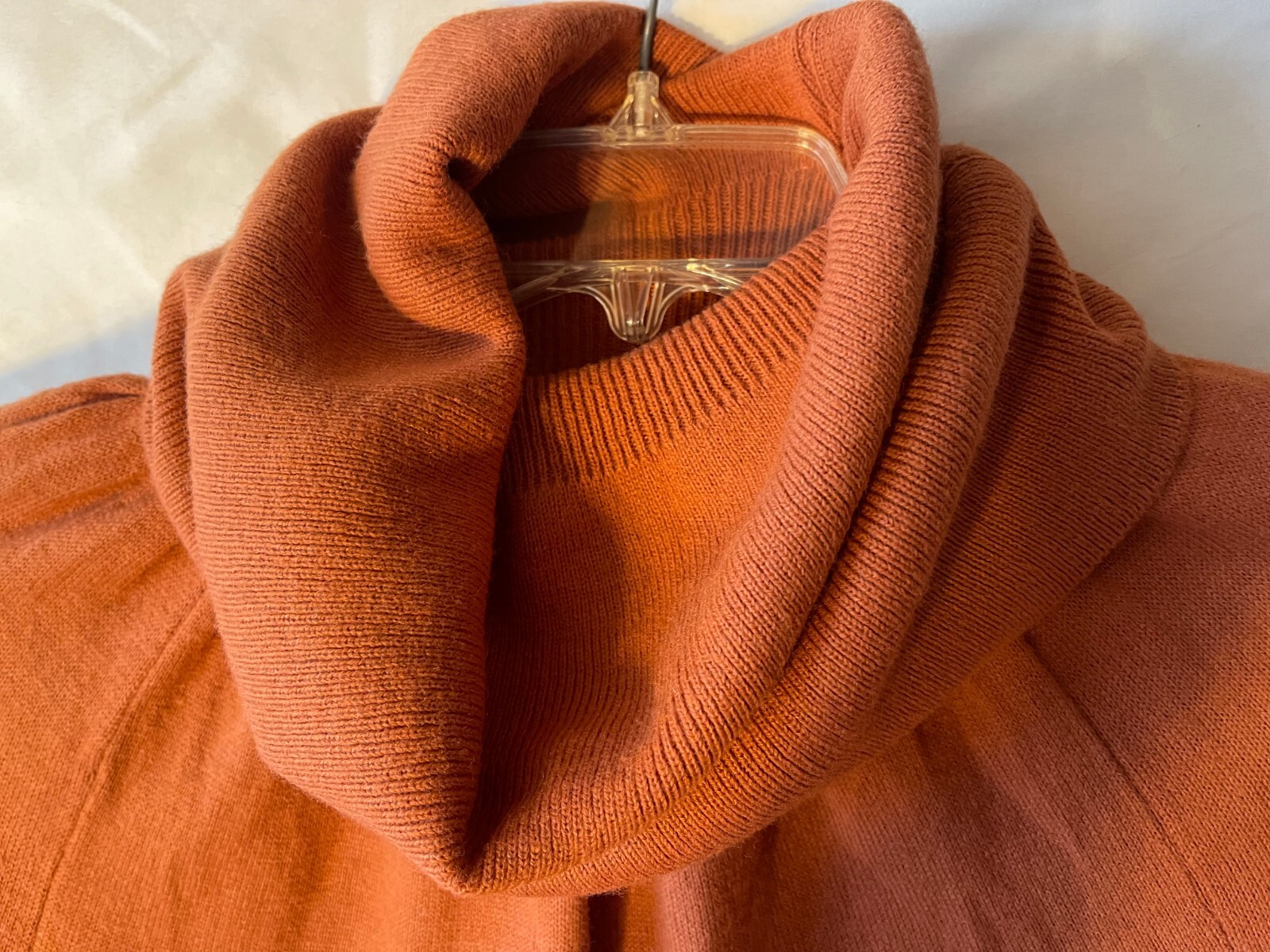 VINTAGE SOCIETY TURTLENECK ACRYLIC SWEATER, Terracotta, M 38″ Bust, EUC