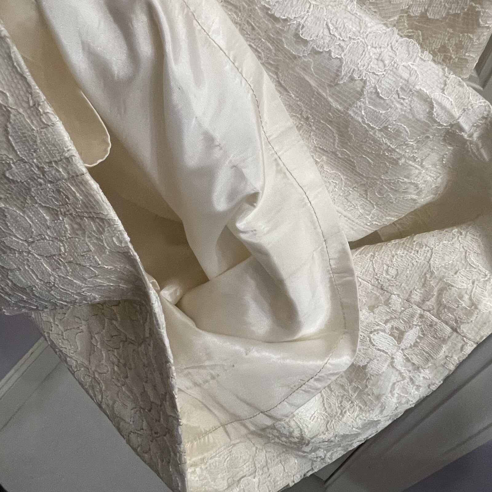 Exquisite Vintage 50’s Lilli Diamond of California White French Lace Dress