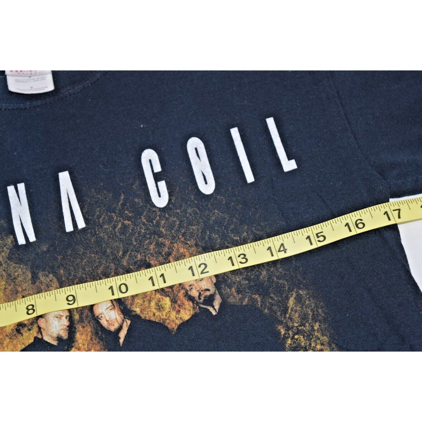 Vintage Band T-Shirt Lacuna Coil Size S 00s Group Photo Black Gildan Heavy 2008