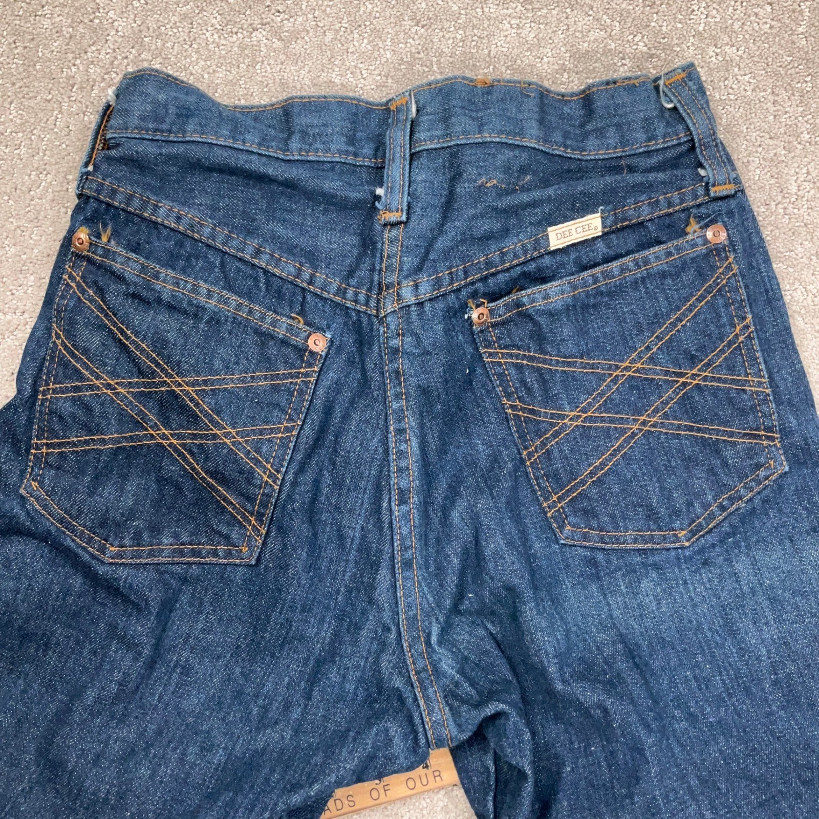 Vintage Dee Cee Jeans Womens 26W 34L Blue High Rise Embroidered Straight Leg