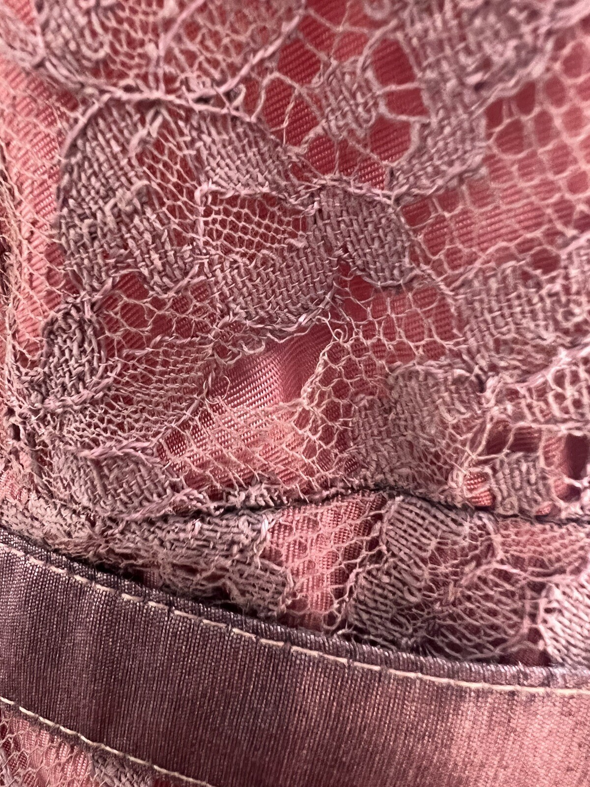 1950’s Mauve Pink Lace Overlay Iridescent Full Flared Tulle Skirt Party Dress M