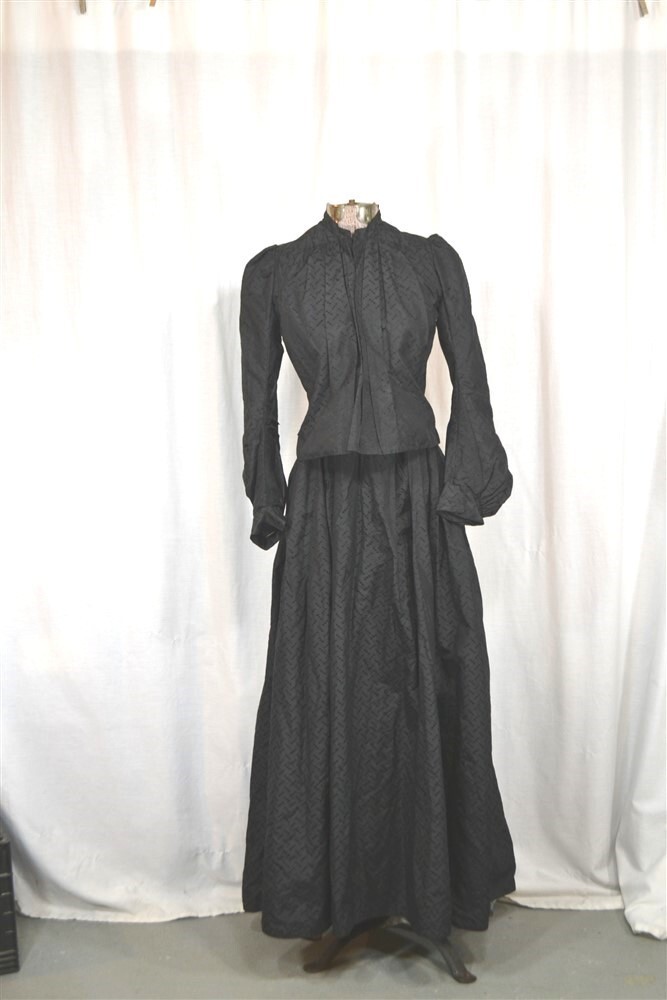 antique dress Civil War era one piece w/jacket unusual bust 30 original 1860