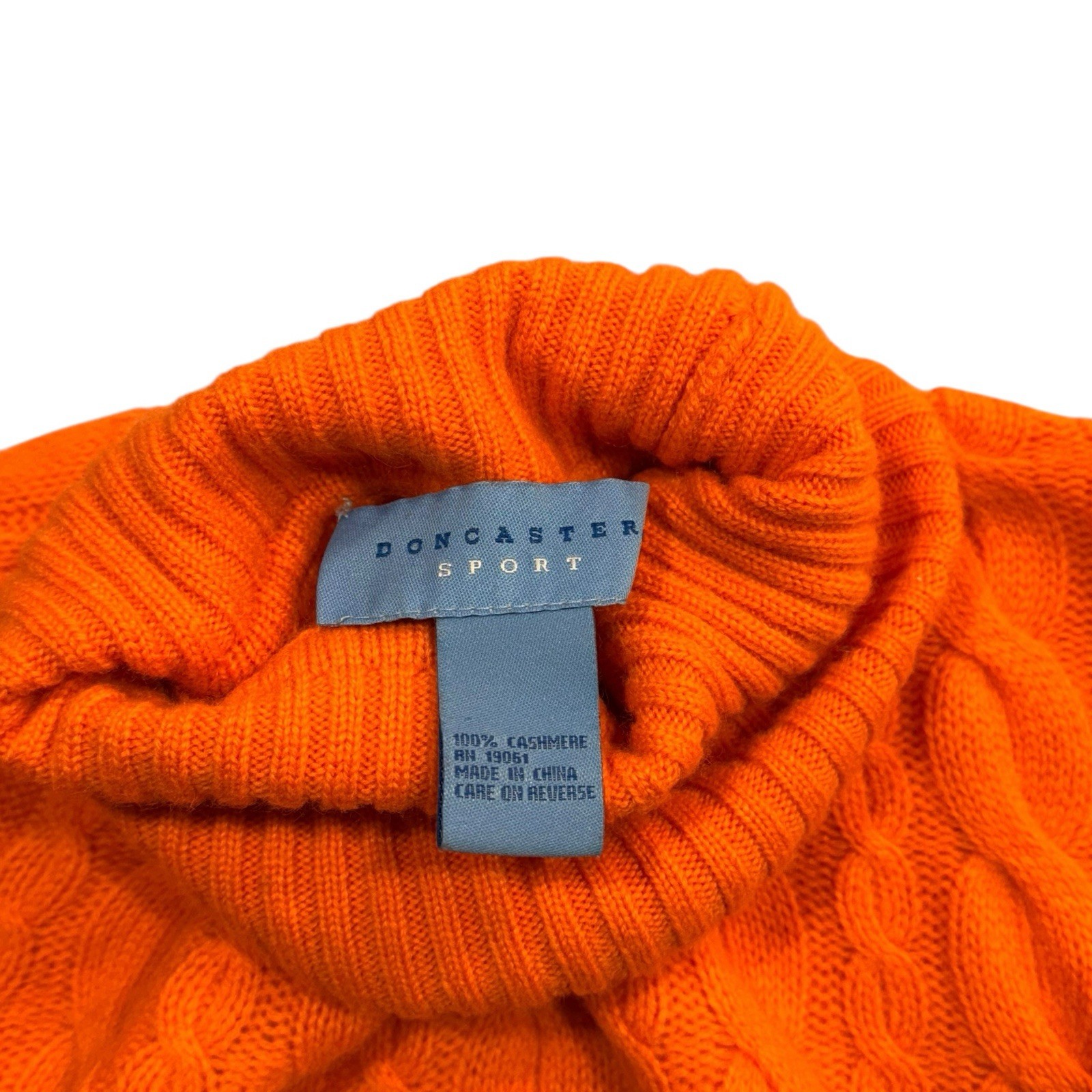 VTG Don Caster Sports Women’s 100% Cashmere Cable Knit Turtleneck Sz S Orange