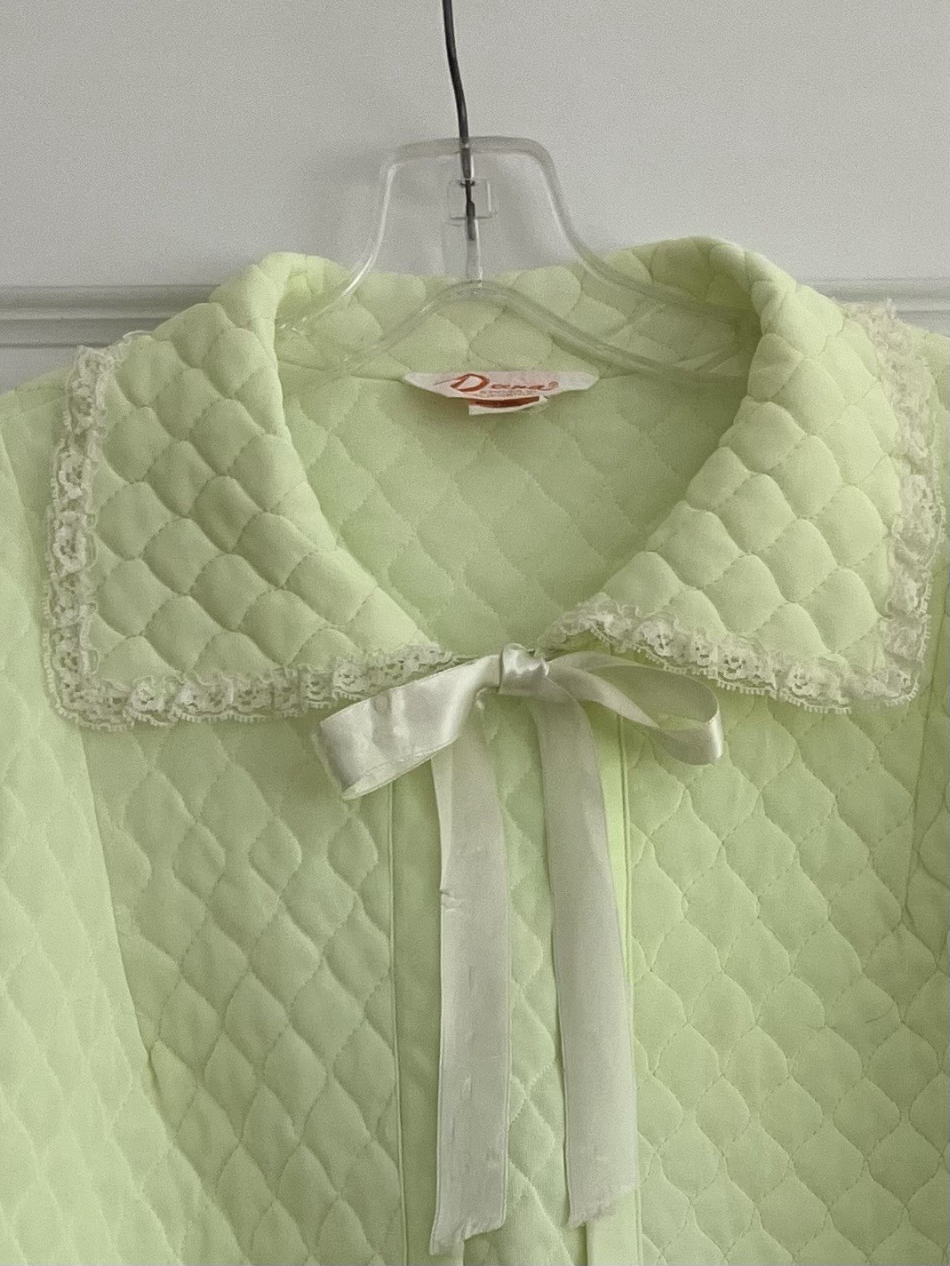 Vintage 60s Deena of California Lime Green Quilted Lace Trim Bed Jacket Robe! L
