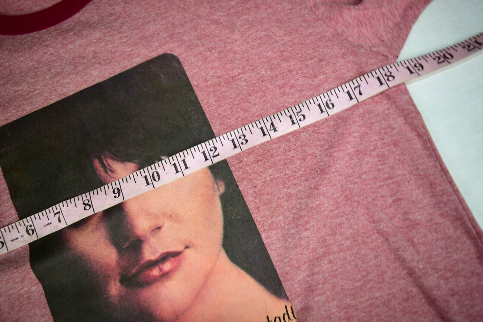 Vintage T-Shirt Single Stitch Ringer Size S 70s Linda Ronstadt Heat Transfer