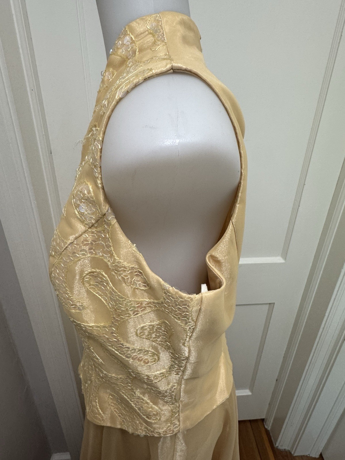VTG Faviana Yellow Organza Formal Set Halter Sequin Bodice Romantic 90s 11/12