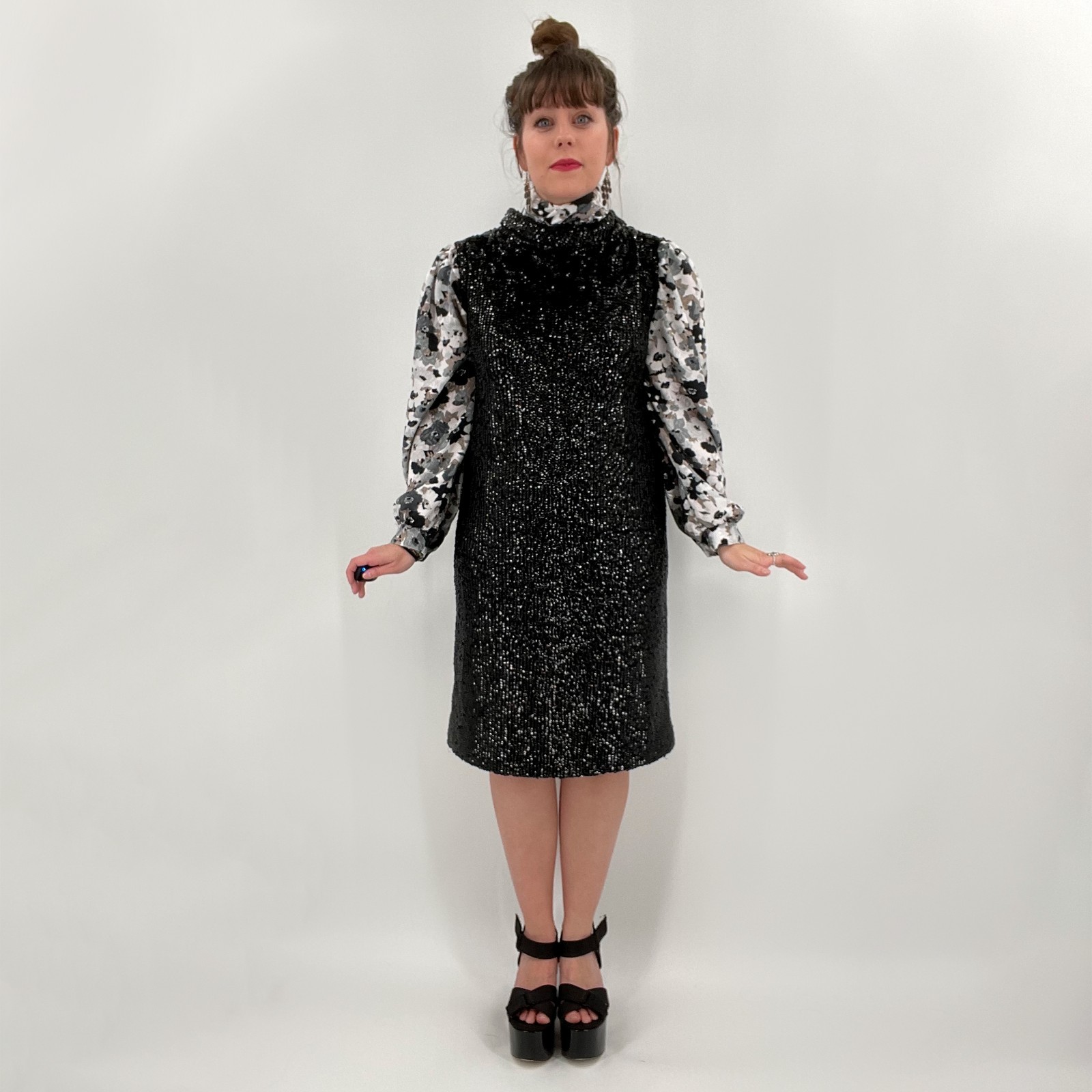 Vintage Valentina 60s Black Wool Sequin Sleeveless Shift Dress | Size L/XL