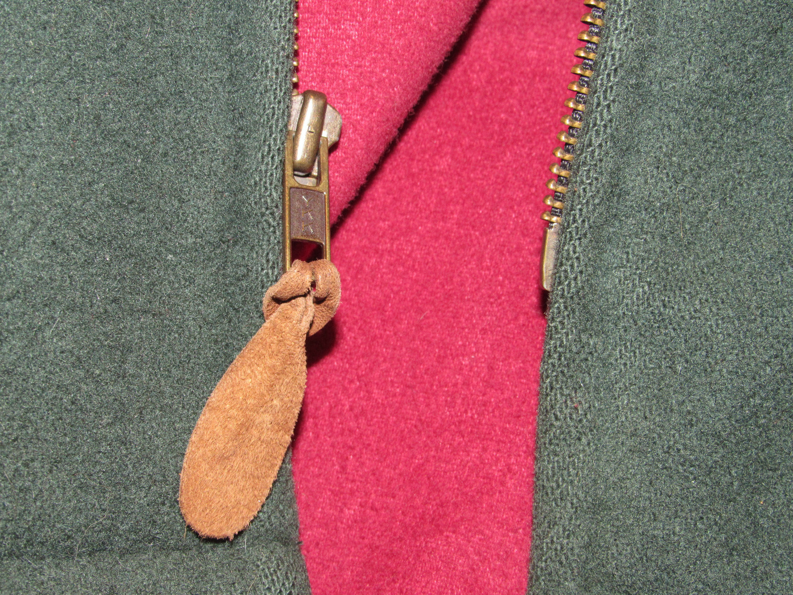 VINTAGE WOMEN’S LL BEAN FOREST GREEN WOOL ZIP-UP JACKET! COTTON LINING! USA! 44