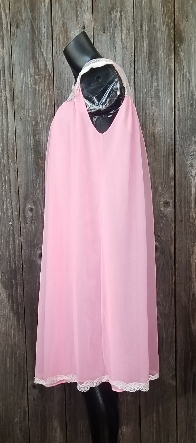 Vintage CHIC Lingerie Pink Lace Nightie Babydoll Nightgown Nylon Size S/M