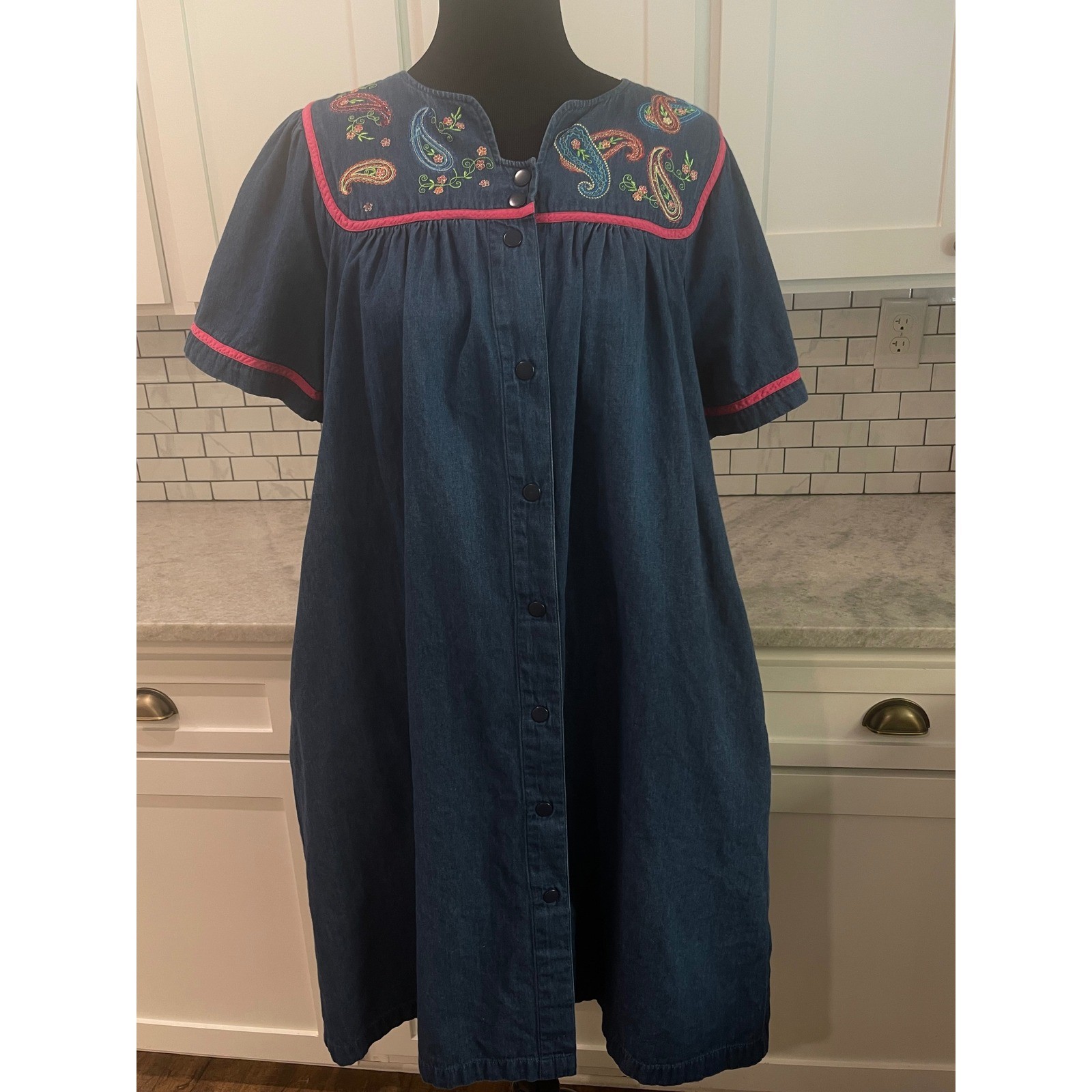 Vintage Go Softly Patio Dress Womens M Blue Denim Embroidered Zip Front
