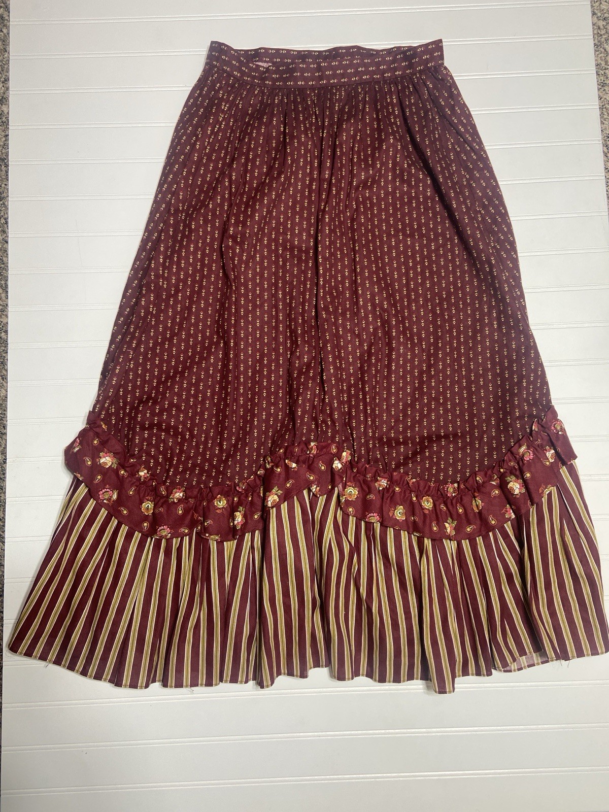 Britches n Things Vintage 70s Prairie Skirt Size 9 Burgundy Floral NWT Deadstock