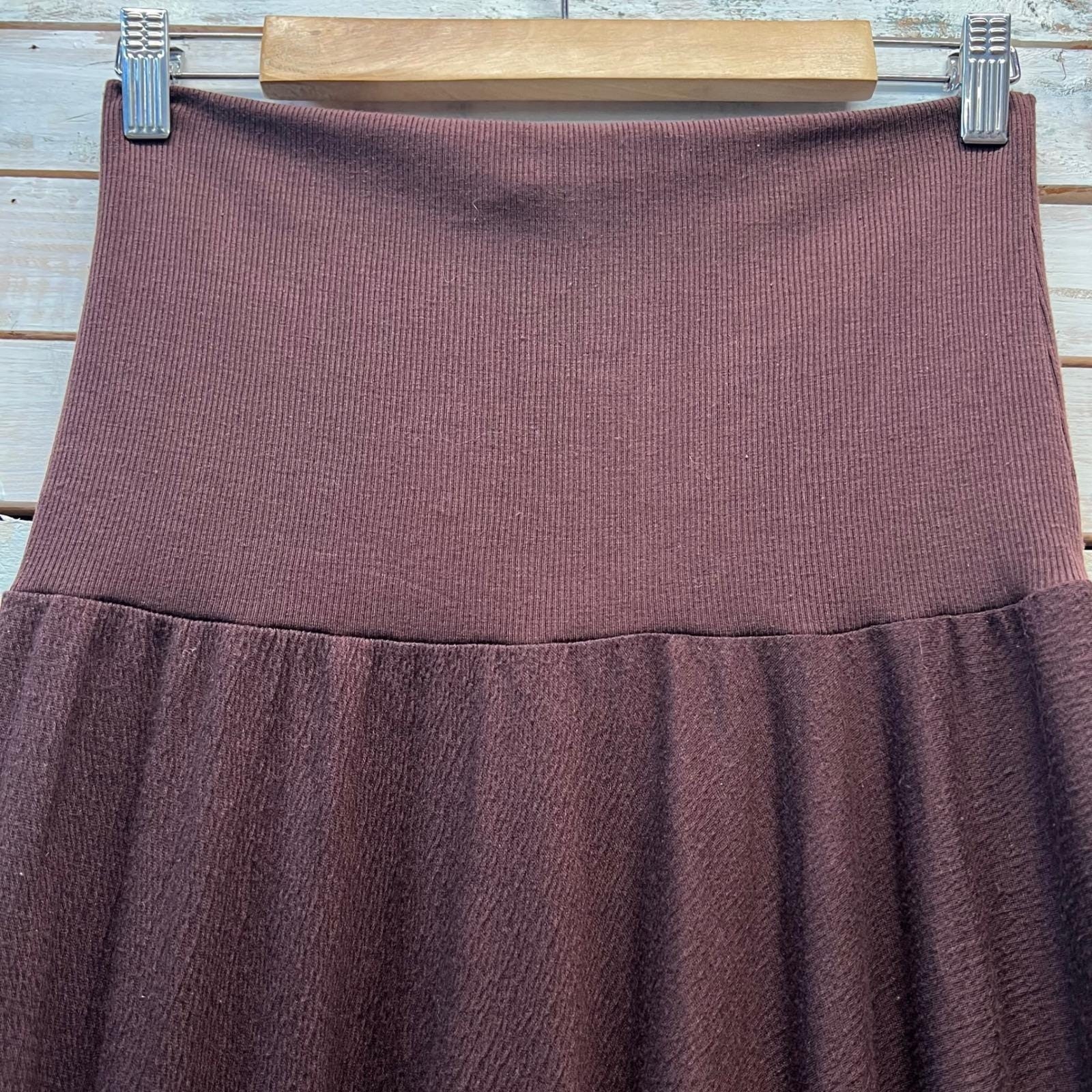 Vintage Brown Rayon Blend Knit Midi Skirt High Waist Flared Boho 90s XL