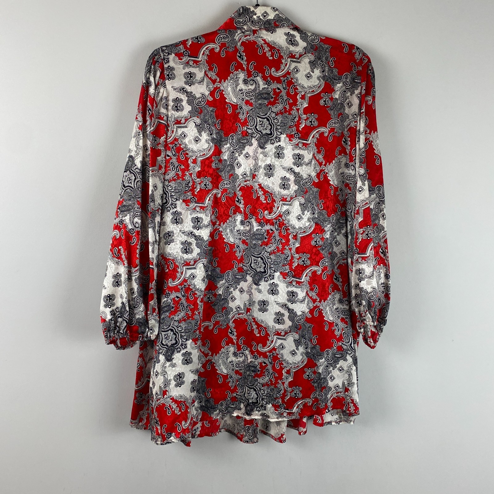 Diane Freis Silk Vintage Blouse Size L/XL Red White Black Paisley Button Up