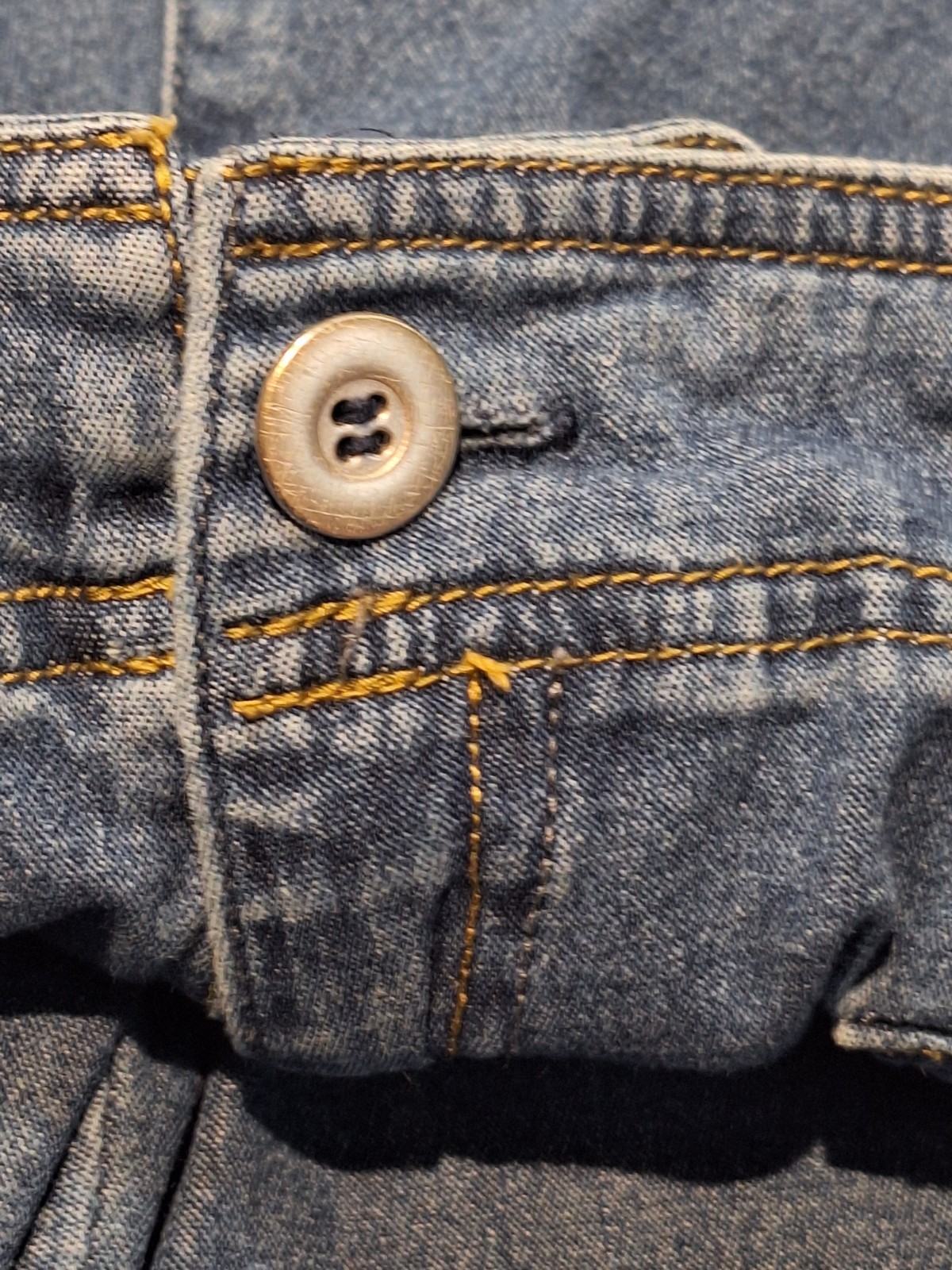 Vintage Blast Capri Jeans, Womans M, High Rise. Blue, Cotton Blend