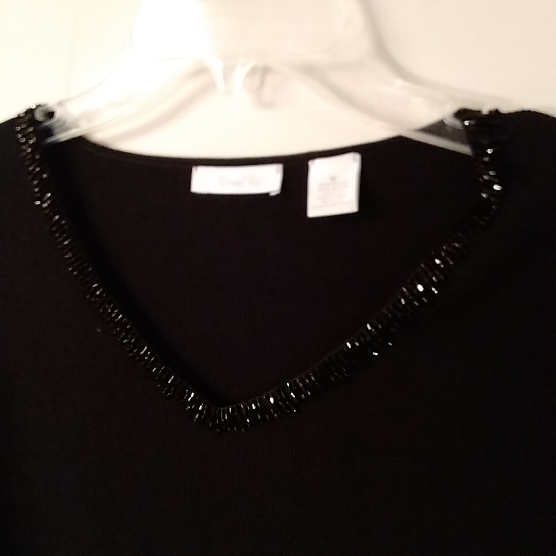 Vtg Marshall Field black sweater pullover beaded V- neck long sleeve M