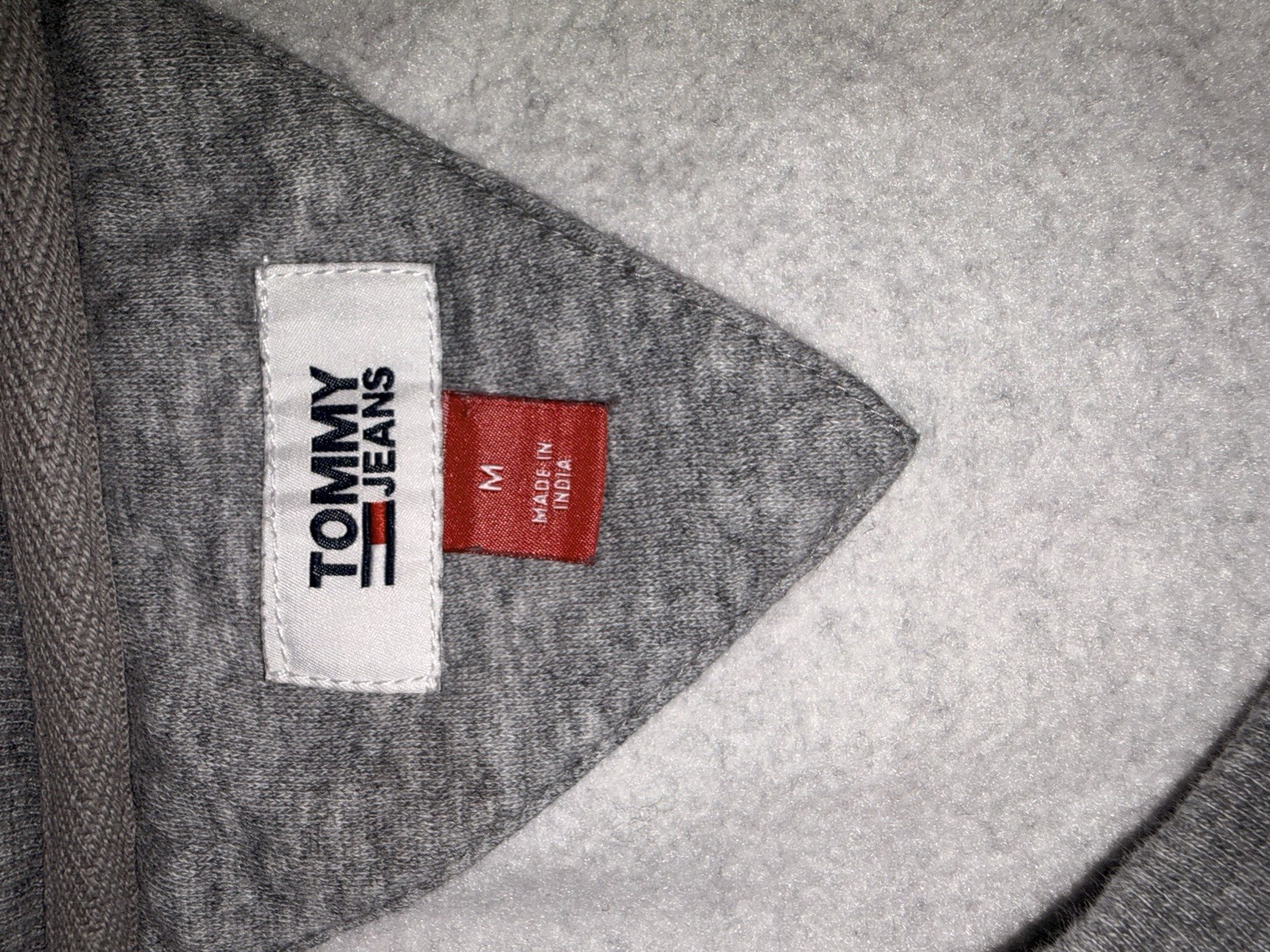 Tommy Jeans Hilfiger Sweater Grey Pullover Size Medium Vintage Vibes